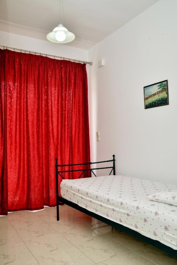 Antonios Apartments Archangelos  Buitenkant foto