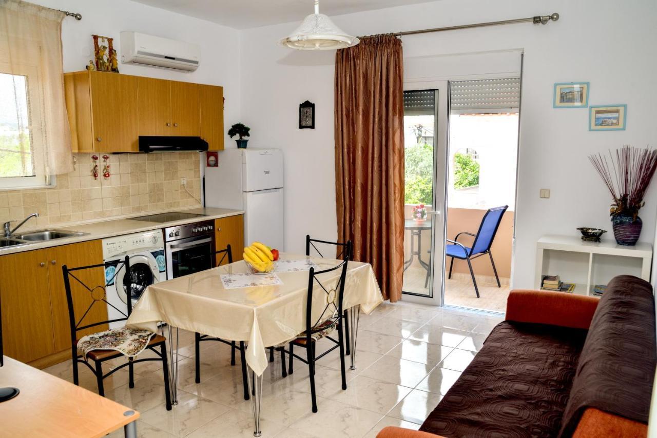 Antonios Apartments Archangelos  Buitenkant foto